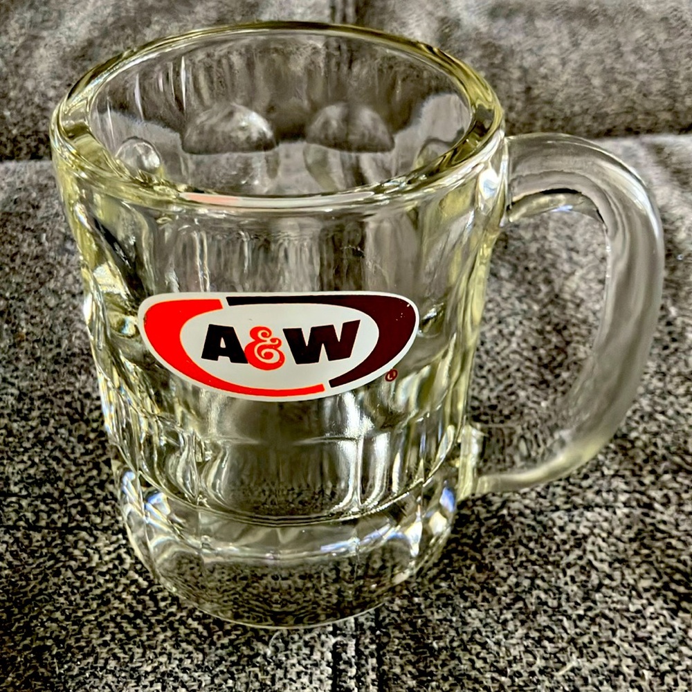 VINTAGE  "A & W" CLEAR GLASS   SMALL   ROOT BEER MUG…